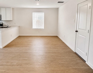 14978 N Ascot Bend Circle - Photo Thumbnail 13