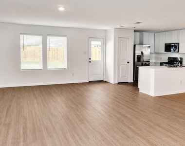 14978 N Ascot Bend Circle - Photo Thumbnail 4