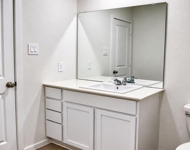 14978 N Ascot Bend Circle - Photo Thumbnail 24