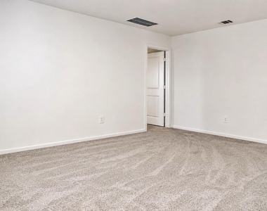 14978 N Ascot Bend Circle - Photo Thumbnail 19