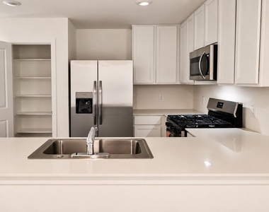 14978 N Ascot Bend Circle - Photo Thumbnail 10