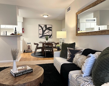 10601 Sabo Road - Photo Thumbnail 8
