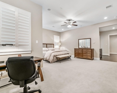 139 Gildwood Place - Photo Thumbnail 10