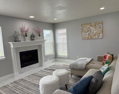 3419 Southdown Drive - Photo Thumbnail 10