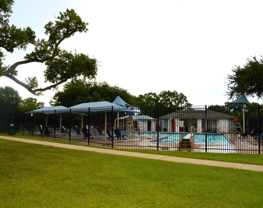 3419 Southdown Drive - Photo Thumbnail 41