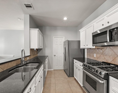 5314 Schuler Street - Photo Thumbnail 8