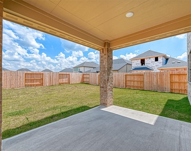 17629 Rosette Grass Drive - Photo Thumbnail 13
