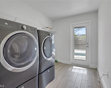 2248 Bonn Court - Photo Thumbnail 16
