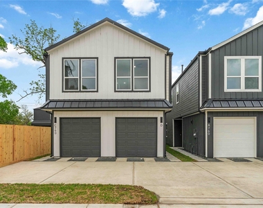 760 Lucky Street - Photo Thumbnail 1