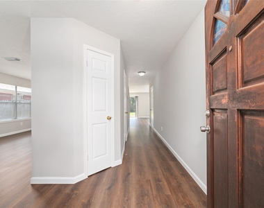 14431 Parkesgate Drive - Photo Thumbnail 5