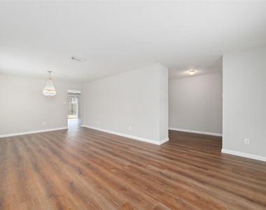 14431 Parkesgate Drive - Photo Thumbnail 15