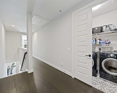 4235 Allen Street - Photo Thumbnail 18