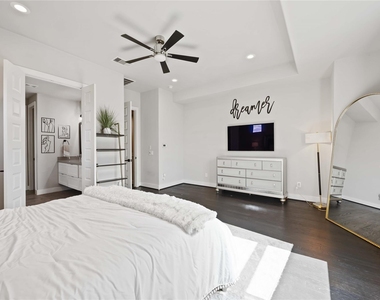 4235 Allen Street - Photo Thumbnail 13