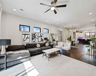 4235 Allen Street - Photo Thumbnail 7