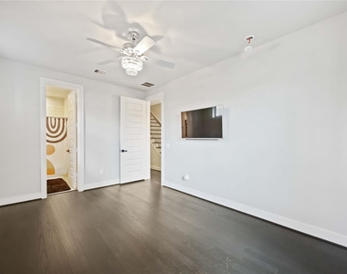 4235 Allen Street - Photo Thumbnail 20