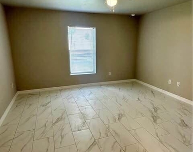 3418 Sw 17th Avenue - Photo Thumbnail 16