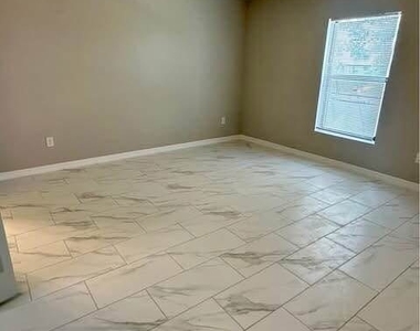 3418 Sw 17th Avenue - Photo Thumbnail 12