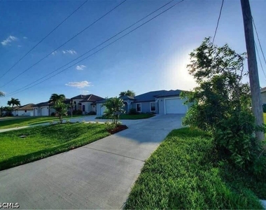 3418 Sw 17th Avenue - Photo Thumbnail 1