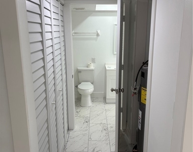 606 Gerald Avenue - Photo Thumbnail 6