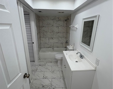 606 Gerald Avenue - Photo Thumbnail 13