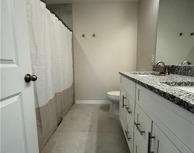 1536 Nw 24th Avenue - Photo Thumbnail 5