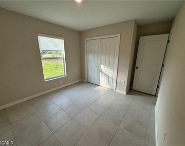 1536 Nw 24th Avenue - Photo Thumbnail 3