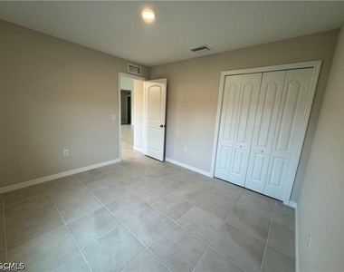 1536 Nw 24th Avenue - Photo Thumbnail 6