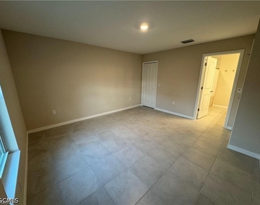 1536 Nw 24th Avenue - Photo Thumbnail 8