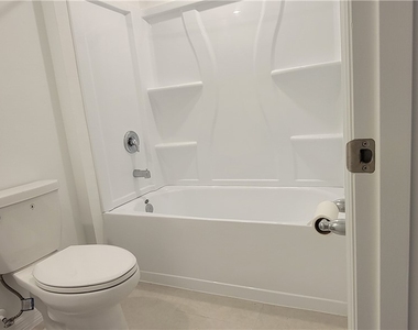 19709 Garden Ridge Court - Photo Thumbnail 11