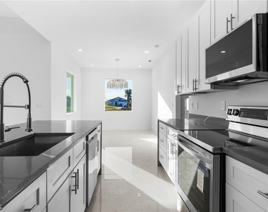 1026 Nelson Road N - Photo Thumbnail 15