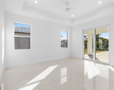 1026 Nelson Road N - Photo Thumbnail 20