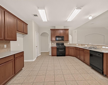 4823 Grand Chateau Lane - Photo Thumbnail 17