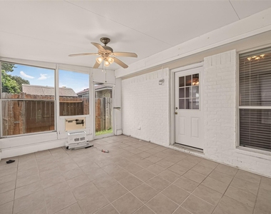 4823 Grand Chateau Lane - Photo Thumbnail 34