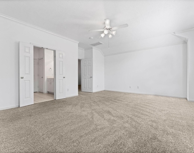 39 E Burberry Circle - Photo Thumbnail 23