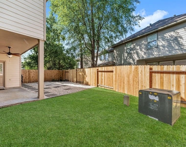 39 E Burberry Circle - Photo Thumbnail 39
