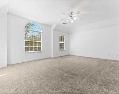 39 E Burberry Circle - Photo Thumbnail 22