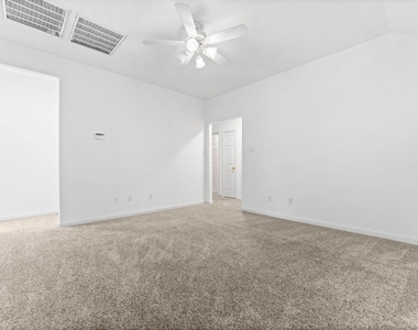 39 E Burberry Circle - Photo Thumbnail 21