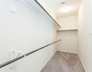 2293 Garden Square Path - Photo Thumbnail 16