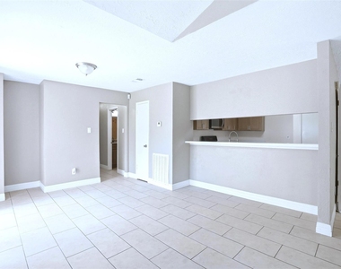 7502 Addicks Clodine Road - Photo Thumbnail 12