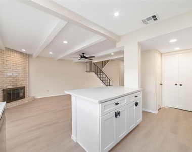 14345 Misty Meadow Lane - Photo Thumbnail 12