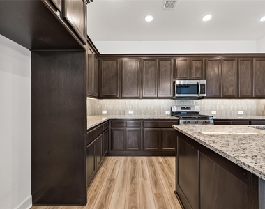 234 Amaranth Way - Photo Thumbnail 21