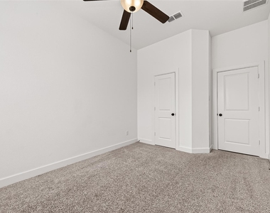 234 Amaranth Way - Photo Thumbnail 43