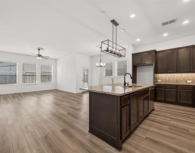 234 Amaranth Way - Photo Thumbnail 16