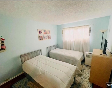 34 Wharfside - Photo Thumbnail 9