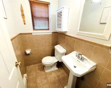34 Wharfside - Photo Thumbnail 11
