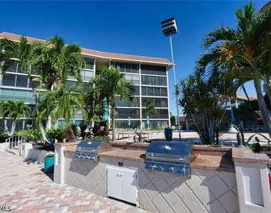 222 Harbour Drive - Photo Thumbnail 19