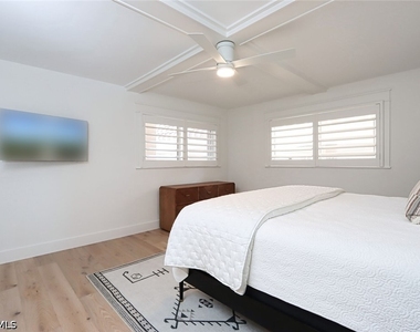 222 Harbour Drive - Photo Thumbnail 8