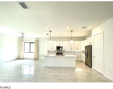 4959 Brigata Way - Photo Thumbnail 3