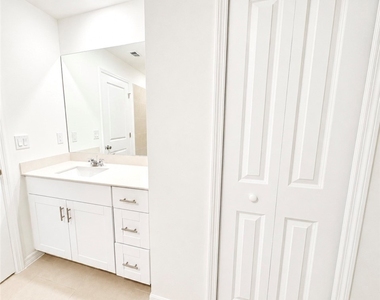 3309 14th Street Sw - Photo Thumbnail 12