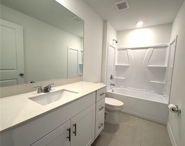 3309 14th Street Sw - Photo Thumbnail 9